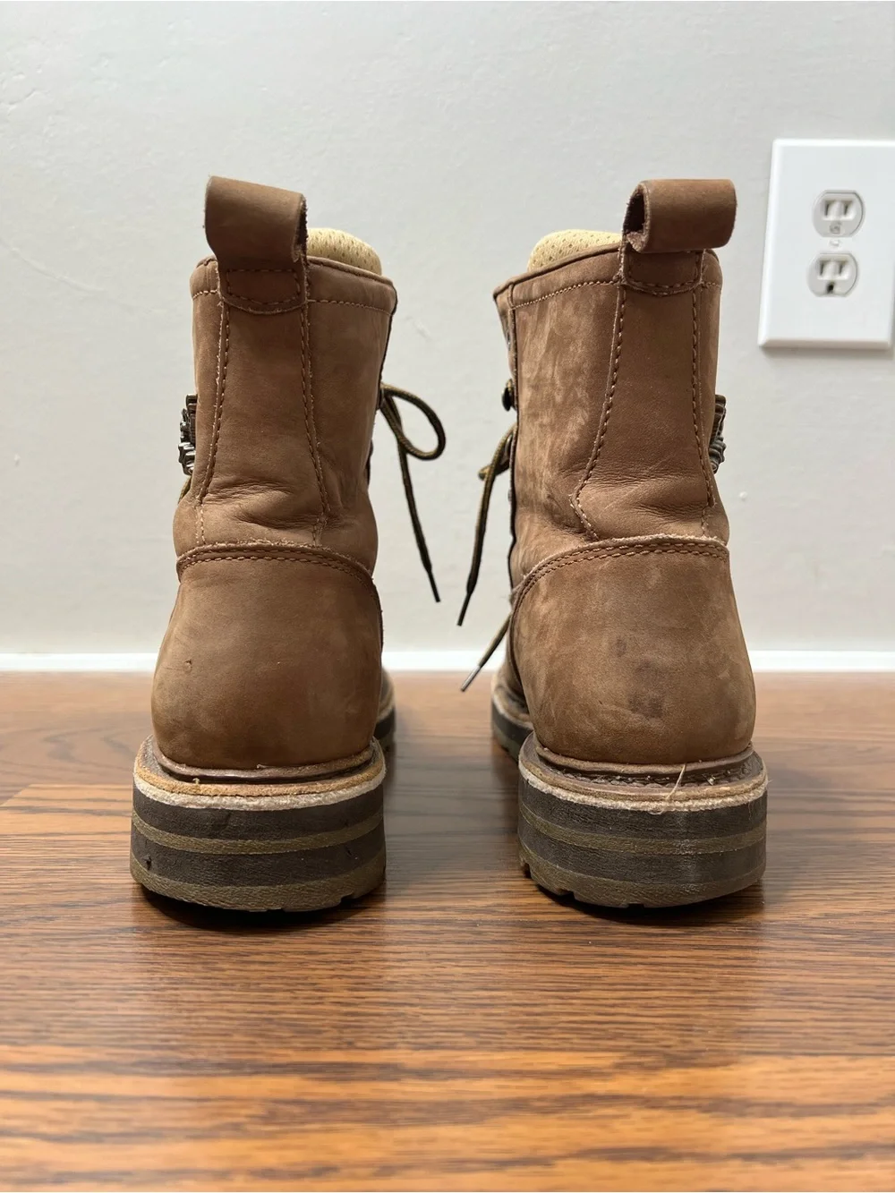 Harley-Davidson Leather Combat boots with a winged emblem detail size Men’s 8.5